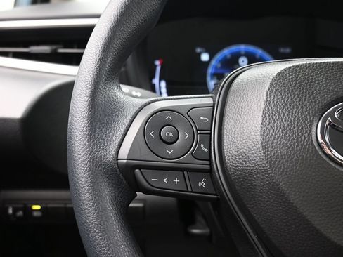 Used 2026 Toyota Corolla LE w/ LE Premium Package FWD image 45