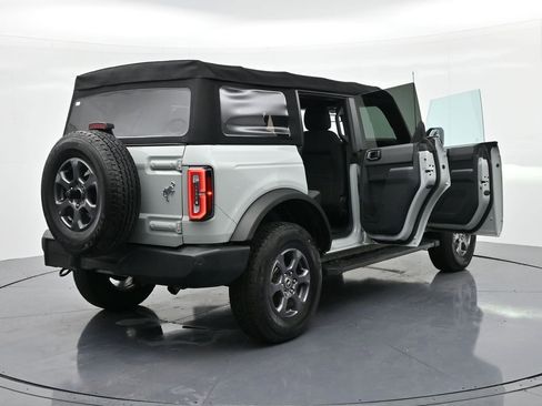 Used 2022 Ford Bronco Big Bend image 23