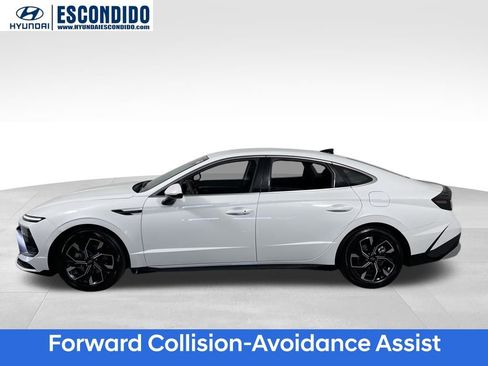 Used 2024 Hyundai Sonata SEL FWD image 3