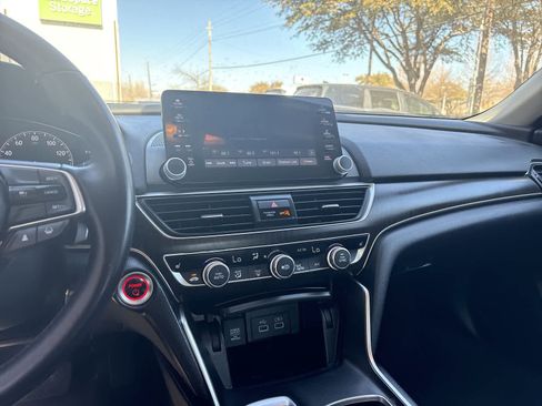 Certified 2021 Honda Accord EX-L image 19