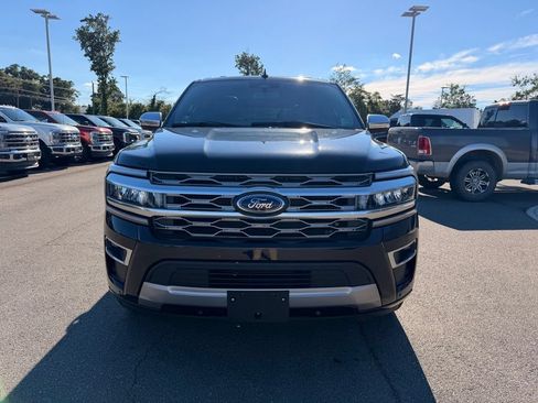 Used 2024 Ford Expedition Max Platinum AWD/4WD image 4