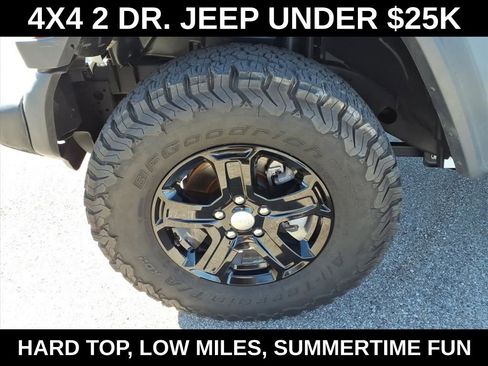 Used 2020 Jeep Wrangler Sport AWD/4WD image 9