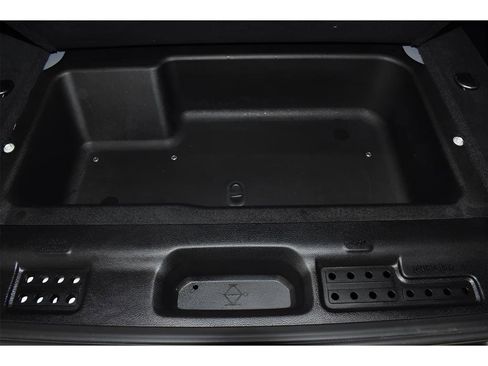 Used 2023 Jeep Wrangler Sahara image 33