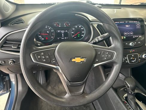 Used 2024 Chevrolet Malibu LS w/ LPO, Floor Liner Package FWD image 10