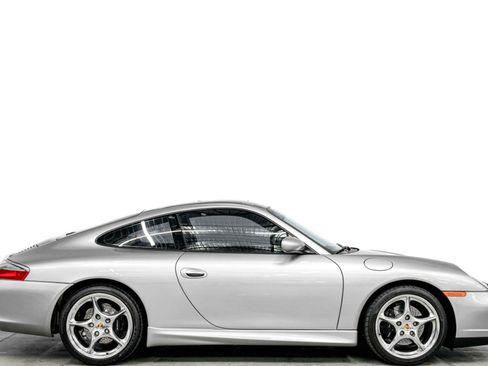 Used 2004 Porsche 911 40th Anniversary image 2