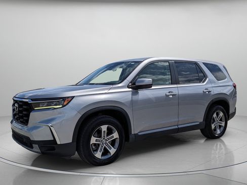 Used 2023 Honda Pilot EX-L image 2