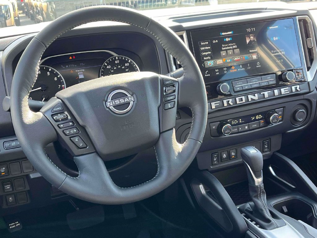 Used 2026 Nissan Frontier SV w/ All-Weather Content Package RWD image 2