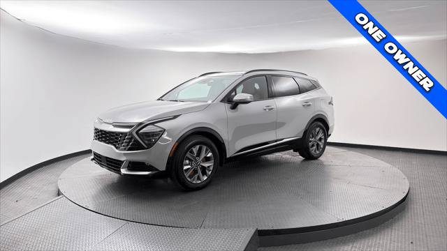 Used 2025 Kia Sportage SX FWD image 2