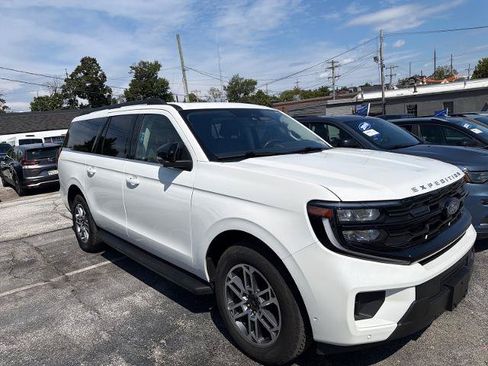 Certified 2025 Ford Expedition Max Active AWD/4WD image 3