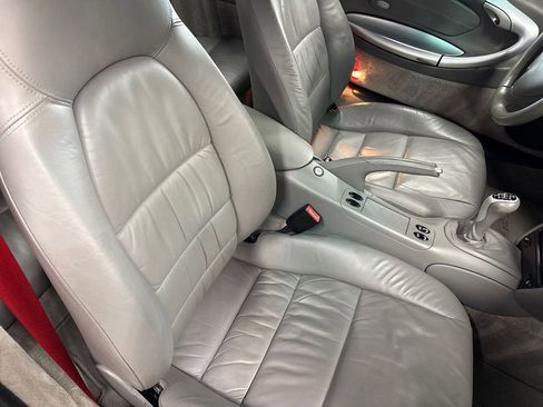 Used 2004 Porsche 911 Carrera image 43