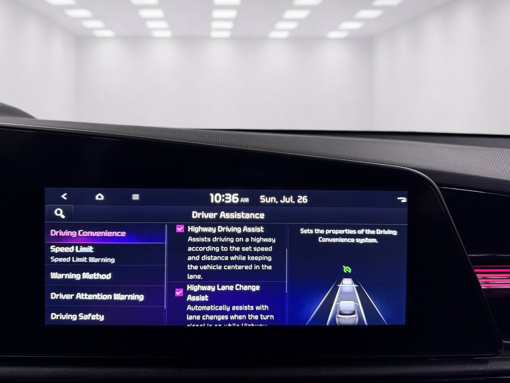 Used 2023 Kia Niro Wind w/ Wind Preserve Package FWD image 33