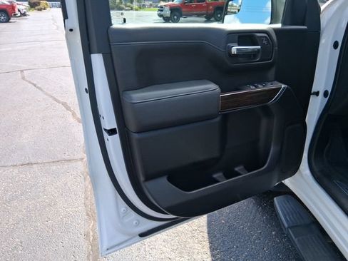 Used 2021 GMC Sierra 1500 Elevation AWD/4WD image 10
