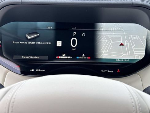 Used 2026 Land Rover Range Rover SE image 31