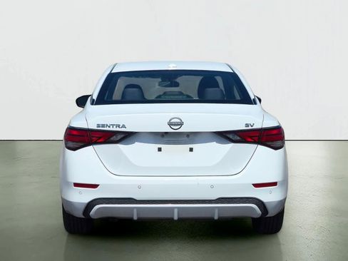 Used 2024 Nissan Sentra SV image 6