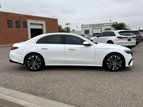 New 2026 Mercedes-Benz E 350 4MATIC Sedan image 9