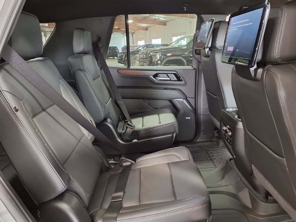New 2026 GMC Yukon Denali w/ Advanced Technology Package RWD image 7