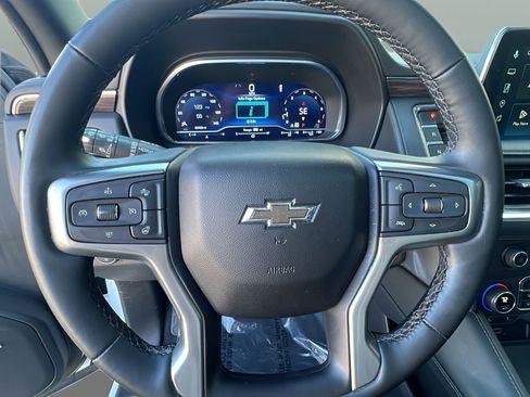 Used 2023 Chevrolet Tahoe Z71 w/ Luxury Package image 20