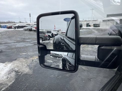 Used 2017 Chevrolet Silverado 3500 LT w/ LT Convenience Package image 34