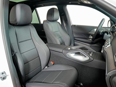 Certified 2026 Mercedes-Benz GLE 450 4MATIC image 34