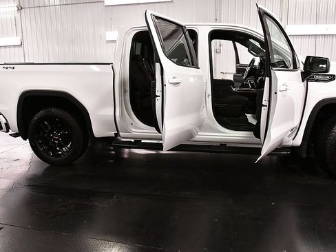 Used 2026 GMC Sierra 1500 Elevation w/ Preferred Package AWD/4WD image 31