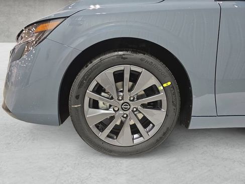 New 2026 Nissan Sentra SL FWD image 23