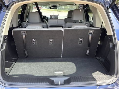 Used 2025 Honda Pilot EX-L image 7