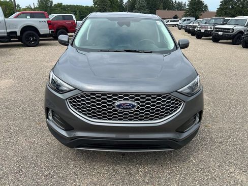 Used 2024 Ford Edge SEL w/ Convenience Package AWD/4WD image 2