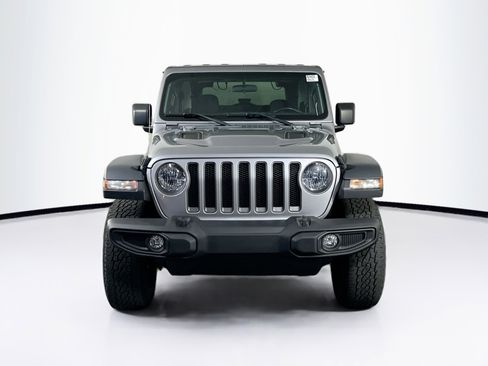 Used 2021 Jeep Wrangler Rubicon AWD/4WD image 2