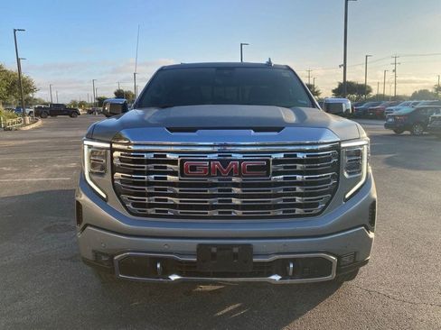 Used 2025 GMC Sierra 1500 Denali AWD/4WD image 2