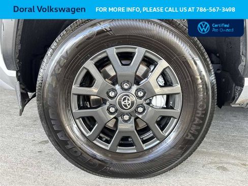 Used 2025 Toyota 4Runner TRD Sport Premium image 10