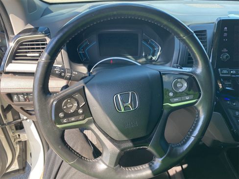 Used 2018 Honda Odyssey Elite image 11