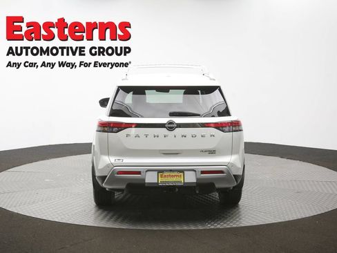 Used 2023 Nissan Pathfinder Platinum AWD/4WD image 41