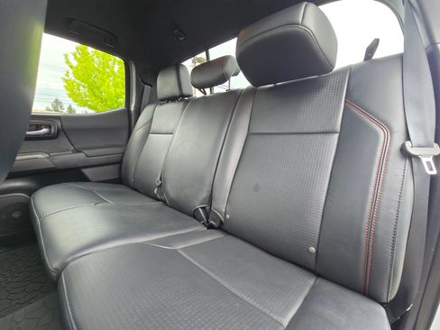 Used 2021 Toyota Tacoma TRD Pro AWD/4WD image 17