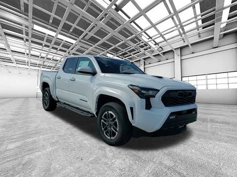 New 2025 Toyota Tacoma TRD Sport image 1