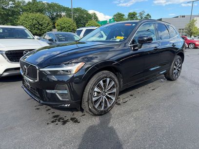 Used 2023 Volvo XC60 B5 Core w/ Climate Package
