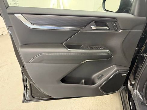 New 2026 GMC Acadia Elevation w/ Elevation Premium Package FWD image 14