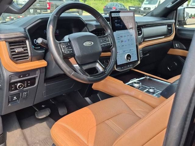 Certified 2023 Ford Expedition Platinum AWD/4WD image 14