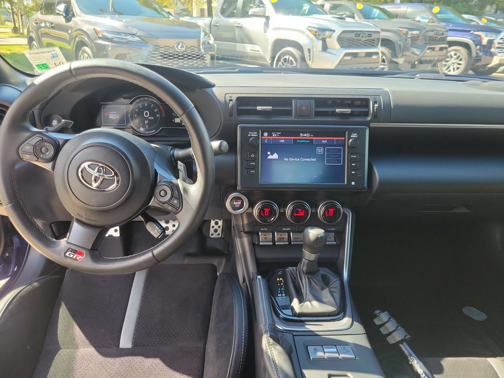 Used 2023 Toyota GR86 Premium RWD image 18