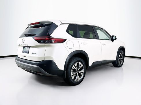Used 2023 Nissan Rogue SV AWD/4WD image 9
