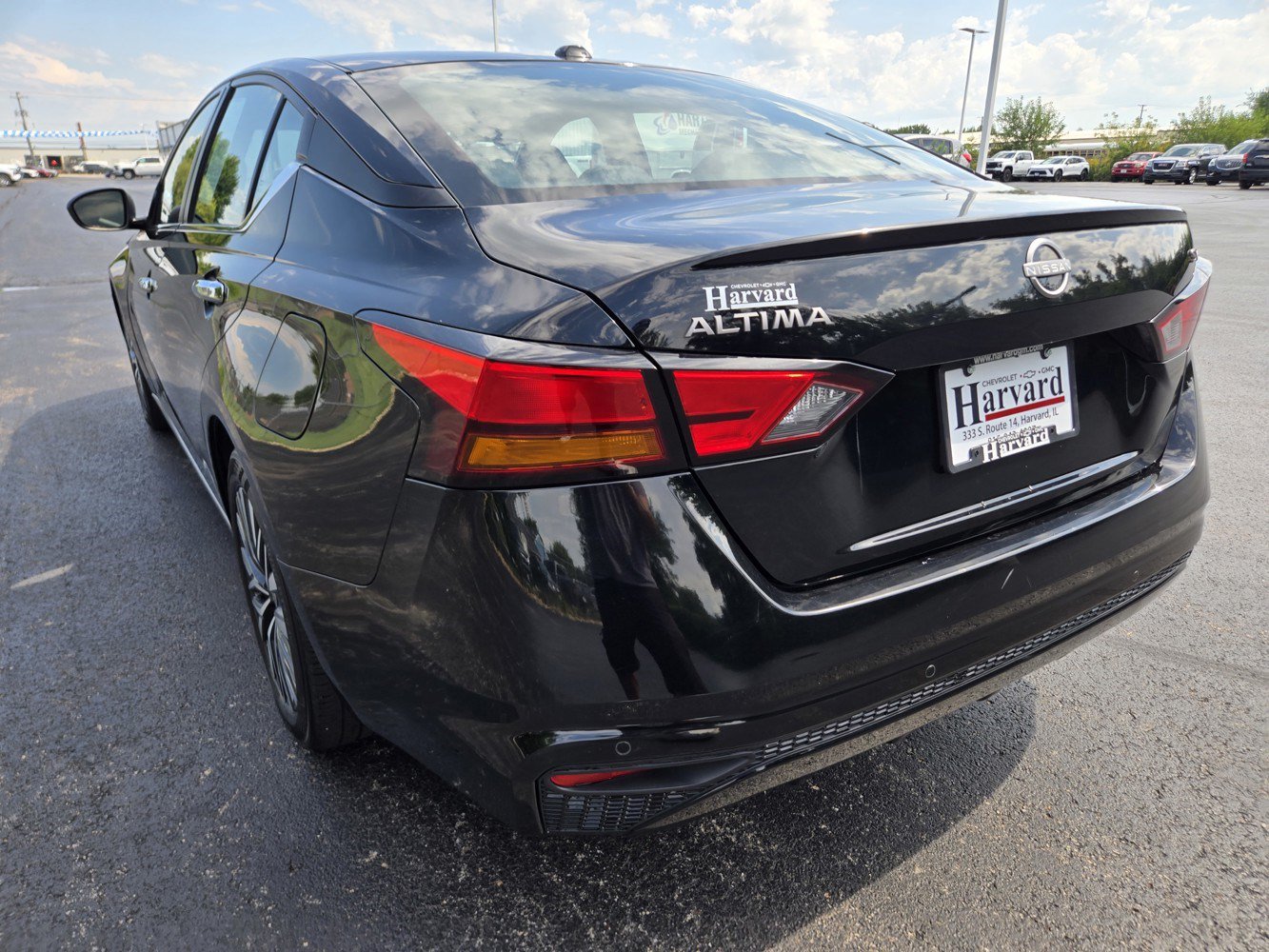 Used 2024 Nissan Altima 2.5 SV FWD image 37