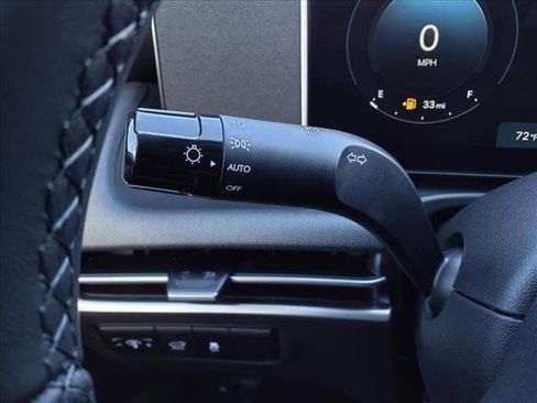 Used 2025 Hyundai Tucson SEL image 24