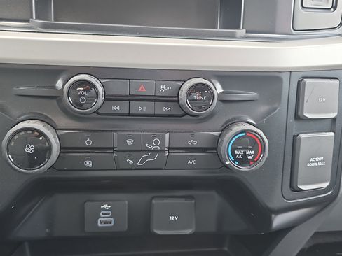 Used 2026 Ford F250 XLT image 16