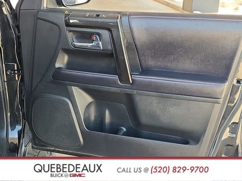 Used 2019 Toyota 4Runner TRD Off-Road Premium AWD/4WD image 21