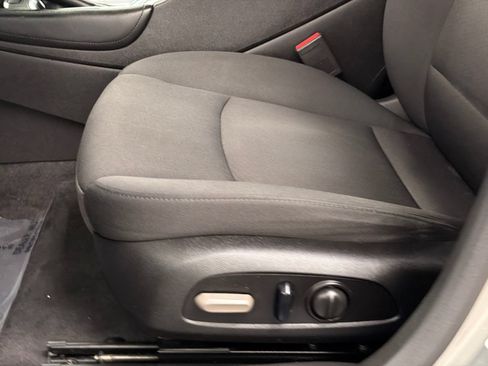 Used 2018 Chevrolet Malibu LT FWD image 10