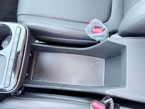 New 2026 Hyundai Ioniq 5 Limited image 19