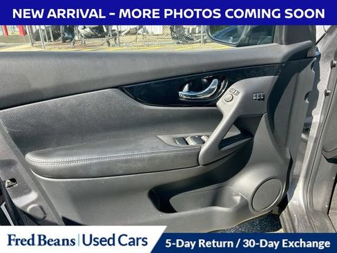 Used 2021 Nissan Rogue Sport SV w/ Technology Package AWD/4WD image 7