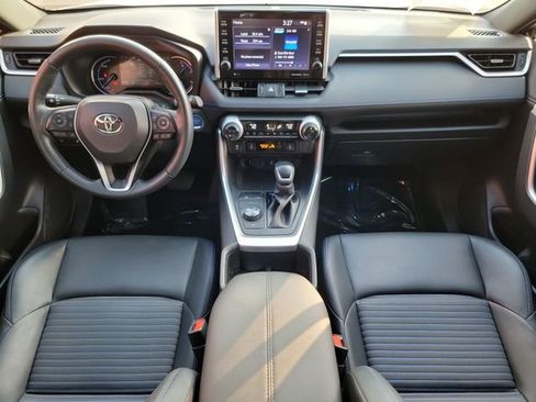 Used 2022 Toyota RAV4 XSE image 19