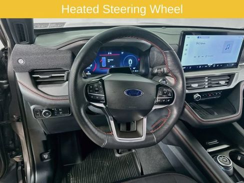 Certified 2025 Ford Explorer ST-Line w/ Premium Package AWD/4WD image 26