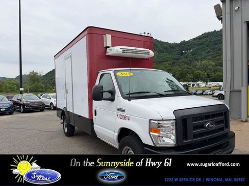 Used 2023 Ford E-350 and Econoline 350 Super Duty w/ Power Windows & Locks Group RWD image 1