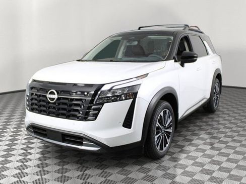 New 2026 Nissan Pathfinder Platinum w/ Cargo Package FWD image 1